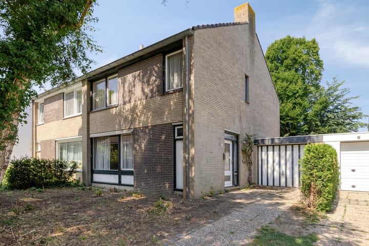 Cassédonk 16 in Maastricht foto