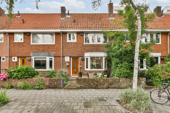 Catharina van Clevelaan 10 in Amstelveen foto