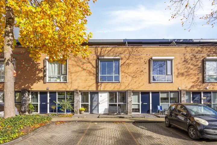 Catharina van Rennesstraat 18 in Deventer foto