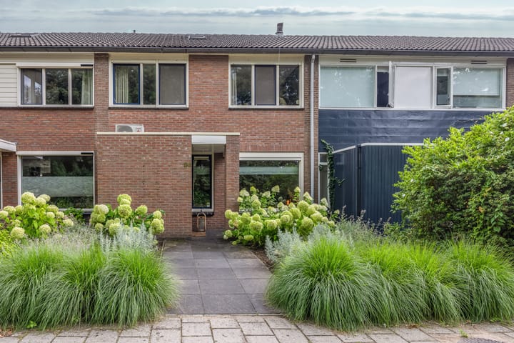 Cato Elderinklaan 36 in Oldenzaal foto