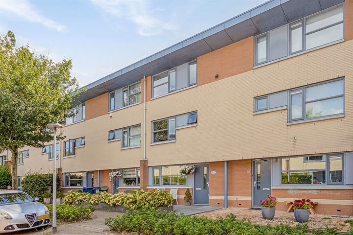 Cecil B. de Millestraat 20 in Almere foto