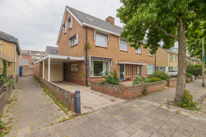 Celsiusstraat 185 in Zandvoort foto