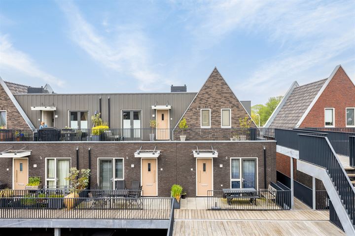 Cementhof 29 in Hillegom foto