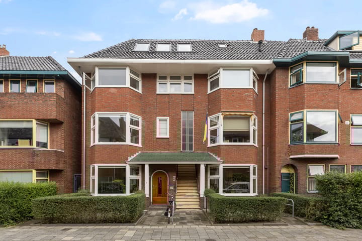 Ceramstraat 3 in Groningen foto