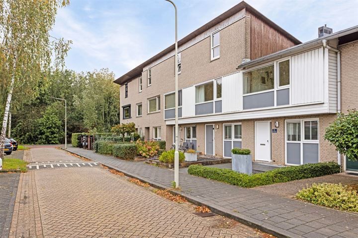 Charles Dickensstraat 11 in Arnhem foto