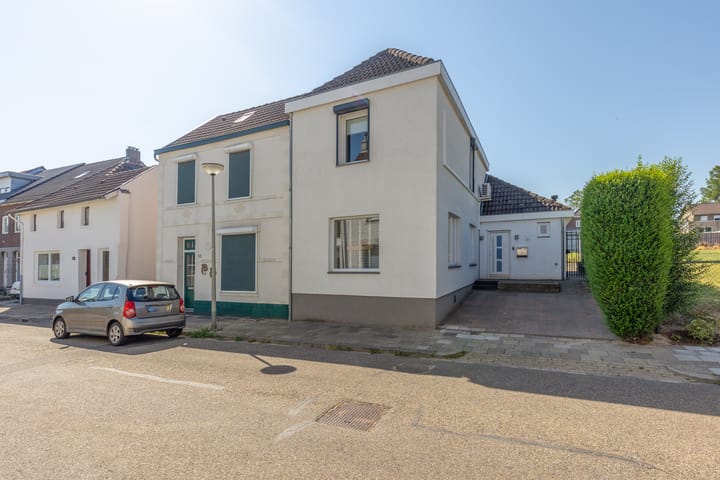 Foto van woning Charles Frehenstraat 45, Landgraaf