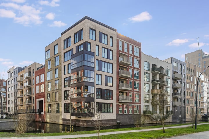 Charley Tooropgracht 153 in Diemen foto