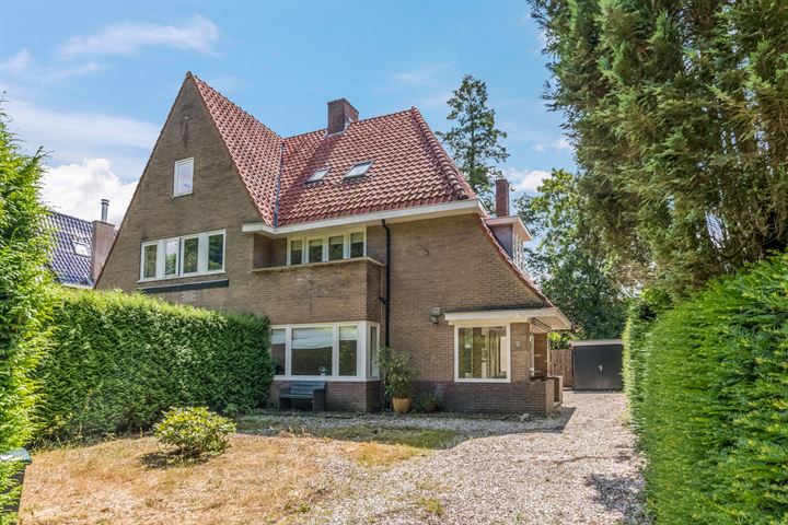 Charlotte de Bourbonlaan 38 in Zeist foto