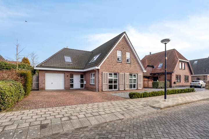 Charlotte Ruysplantsoen 13 in Heerhugowaard