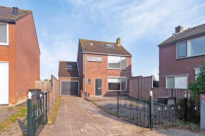 Christinastraat 12a in Kats foto