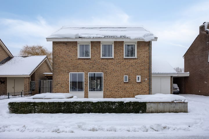 Christinastraat 8 in Heesch foto