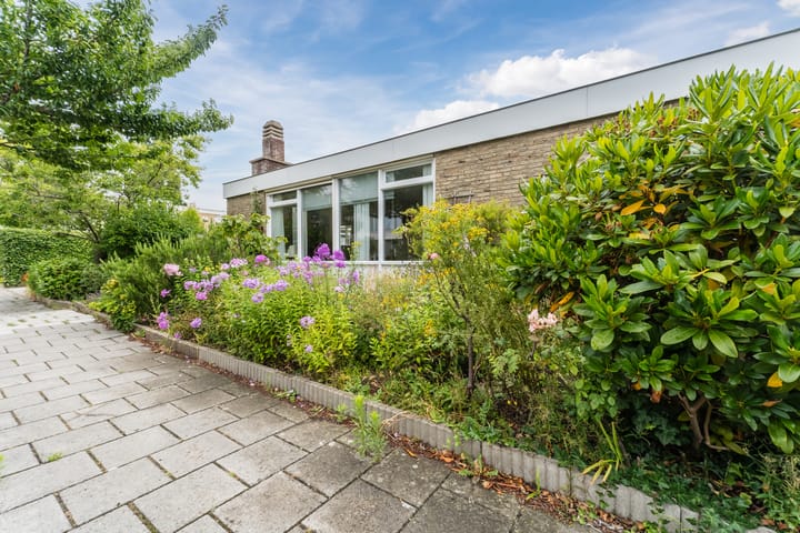 Churchilllaan 6 in Voorhout foto