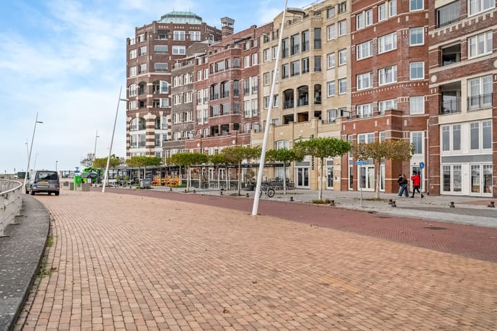 Claerbeek 23 in Lelystad foto