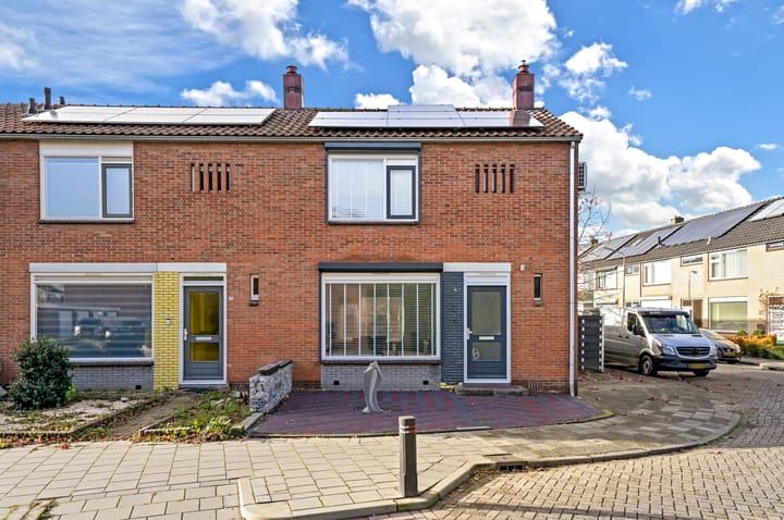 Claes Danckaertzstraat 26 in Klaaswaal foto