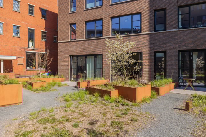 Claes van Ruyvenstraat 4A in Haarlem foto