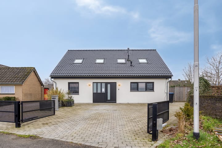 Clingedijk 7 in Sint Jansteen