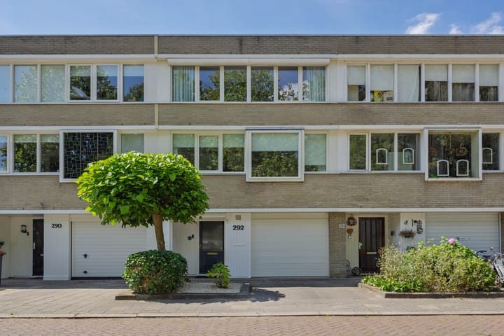 Commissaris De Quaylaan 292 in 's-Hertogenbosch foto