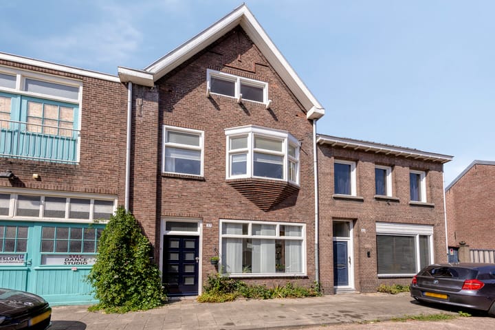 Cornelis de Vriendtstraat 37 in Tilburg foto