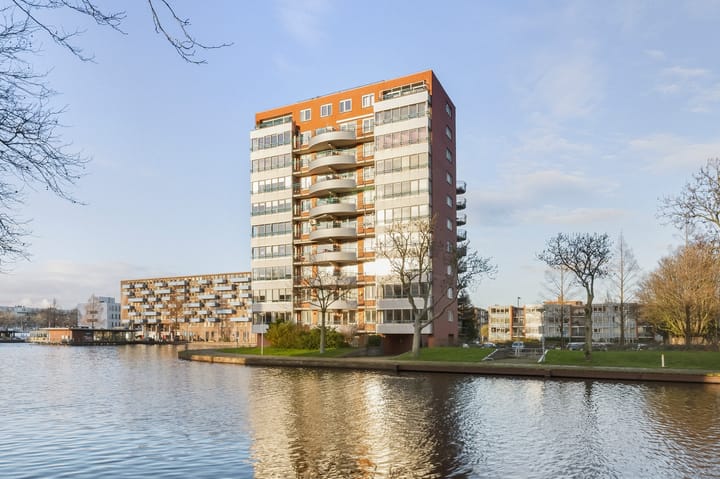 Cornelis van Rijplantsoen 57 in Amsterdam