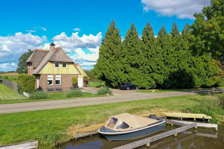 Cornelisgracht 30 in Giethoorn foto
