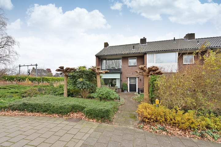 Foto van woning Cort van der Lindenlaan 2, Naarden