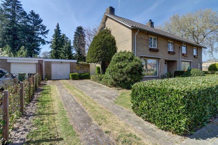 Cortembergstraat 4 in Waalwijk foto