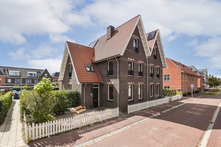 Cronenburghlaan 38 in Weesp foto
