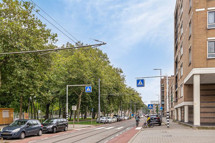 Crooswijksestraat 114 in Rotterdam foto