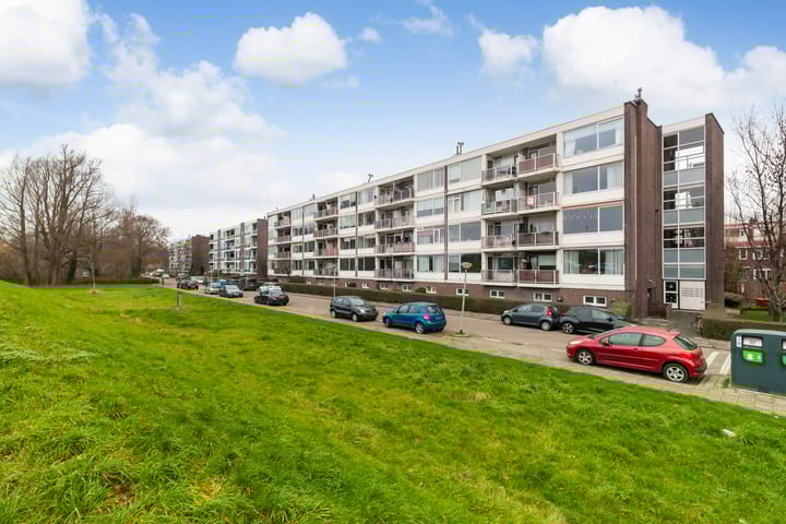 Curaçaolaan 36 in Vlaardingen foto