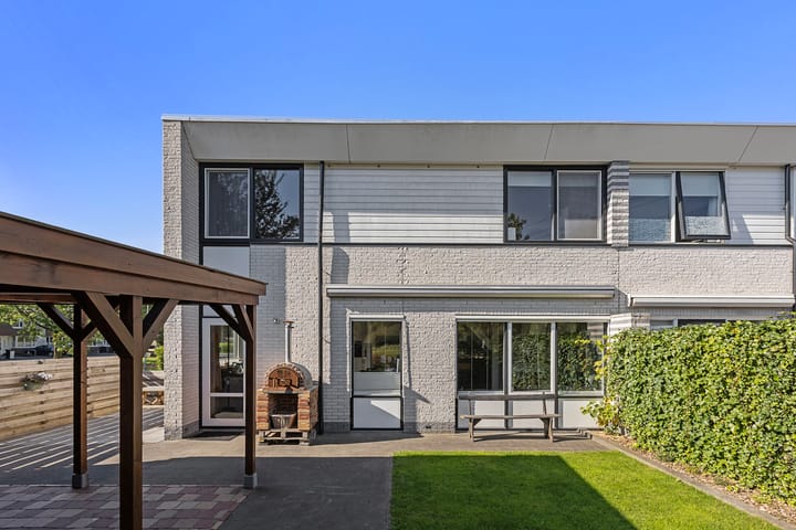 Cuypersweg 24 in Groningen foto