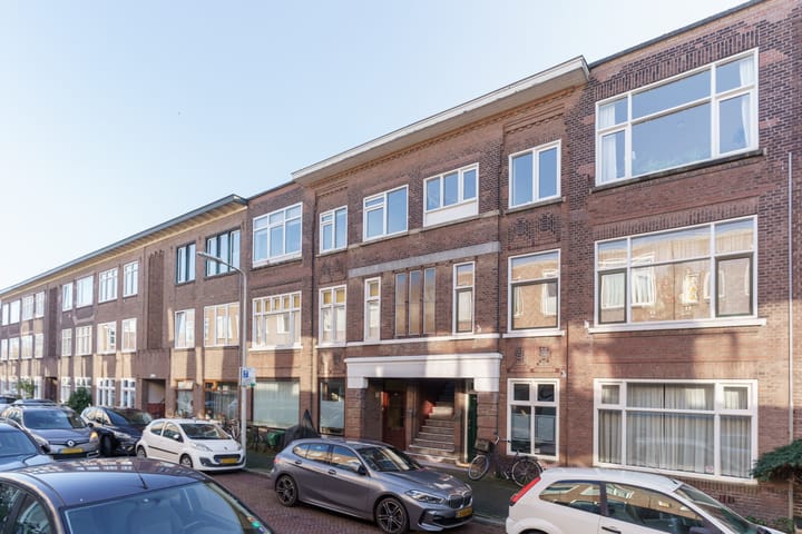 Cypresstraat 142 in 's-Gravenhage foto