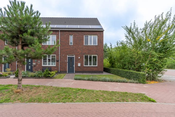 d'n Hof 74 in Overloon foto