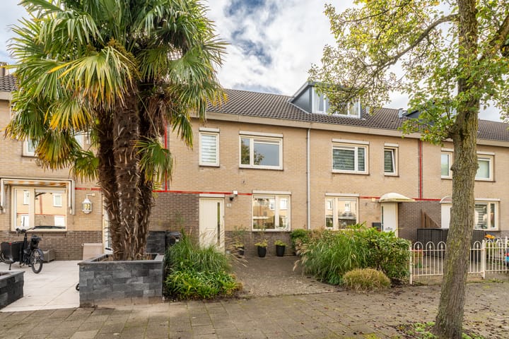 Dahliastraat 16 in Badhoevedorp foto