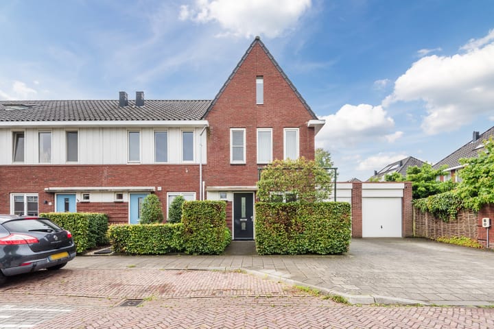 Dahliastraat 2 in Hattem