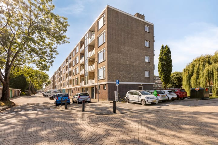 Dahliastraat 256 in Zwijndrecht foto