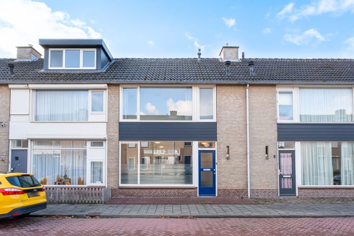 Foto van woning Dahliastraat 8, Steenbergen