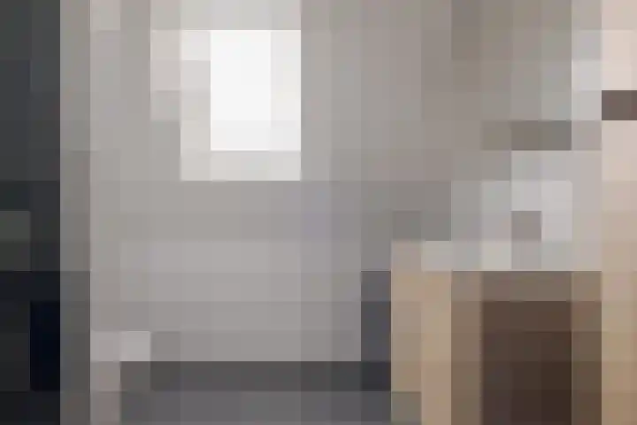 Dal 25 Tolbert thumbnail 4