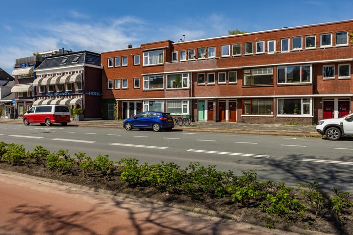 Damsterdiep 102a in Groningen foto