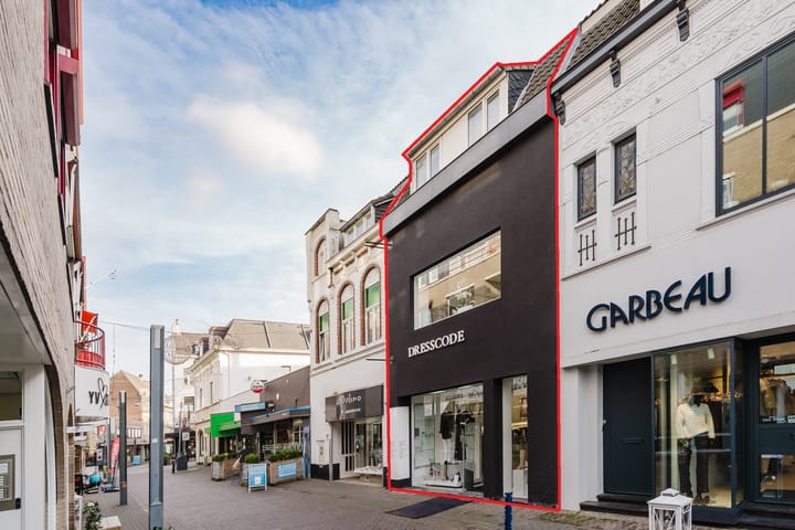 Dautzenbergstraat 21 in Heerlen foto