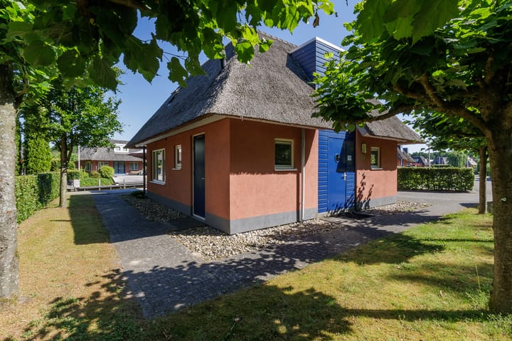 De Bloemert 1-204 in Midlaren foto