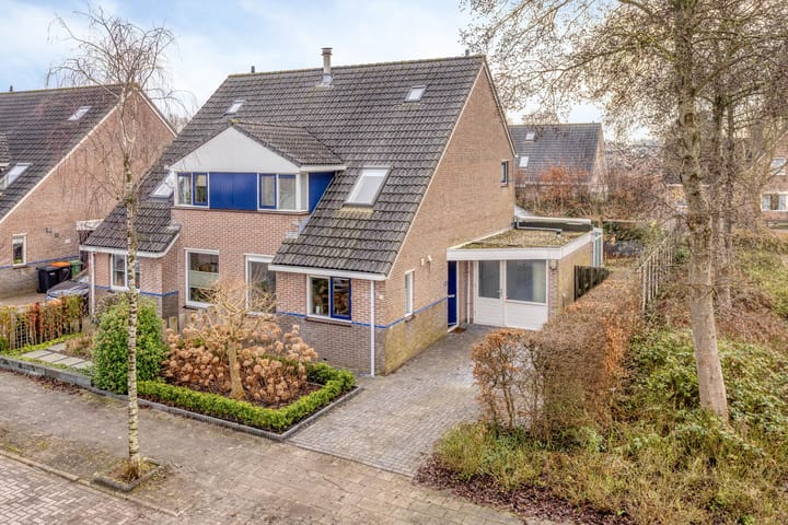De Bouw 104 in Bovenkarspel foto