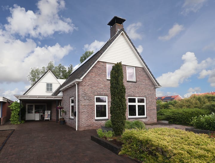 De Buffer 19 in Tzummarum foto