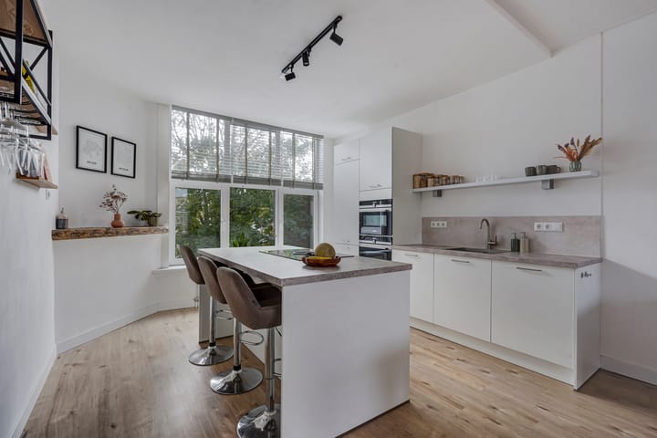 De Constant Rebecquestraat 8 in 's-Gravenhage foto