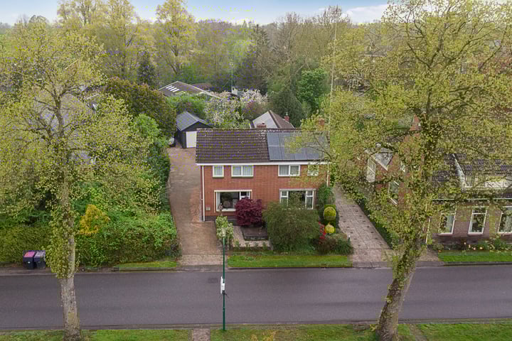 De Dellen 53 in Surhuisterveen foto