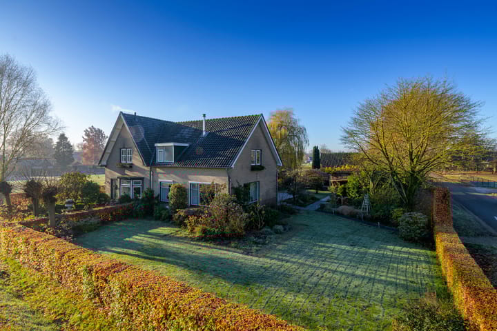 De Els 20 in Beekbergen foto