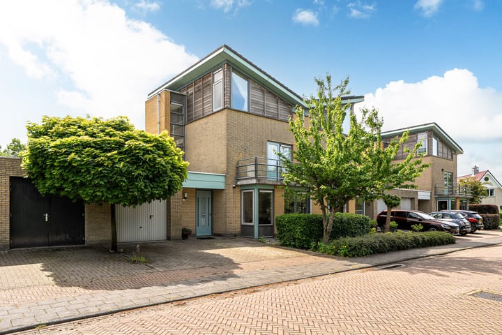 De Fisker 3 in Grou foto