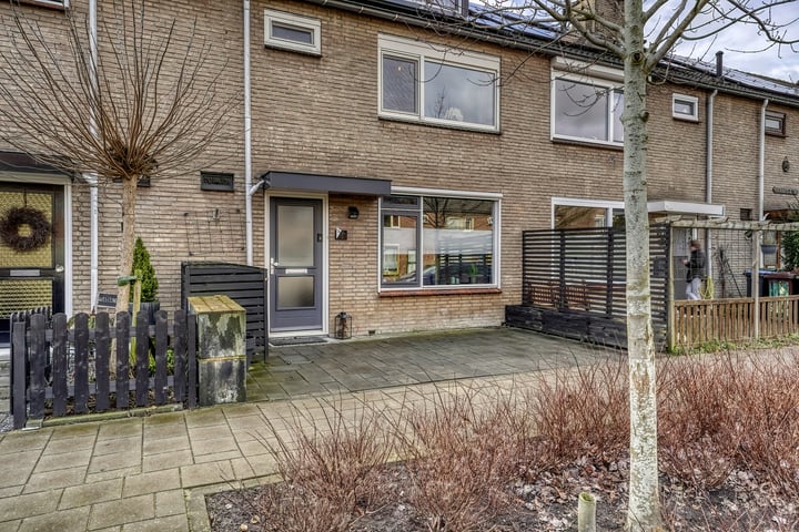de Genestetstraat 31 in Hazerswoude-Rijndijk foto