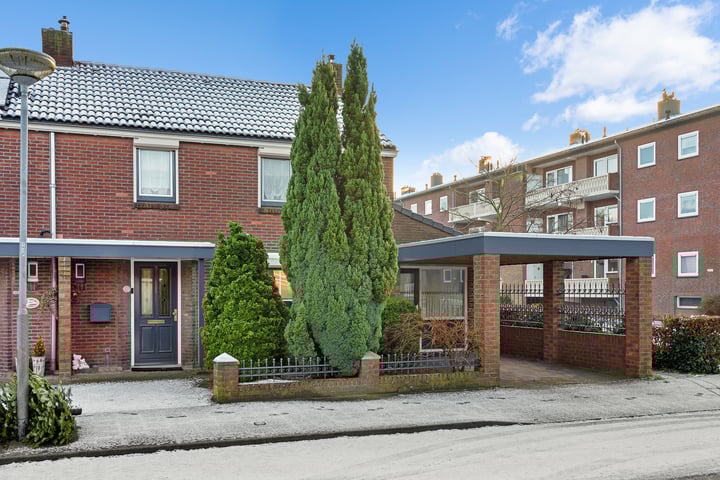 de Genestetstraat 6 in Venlo foto