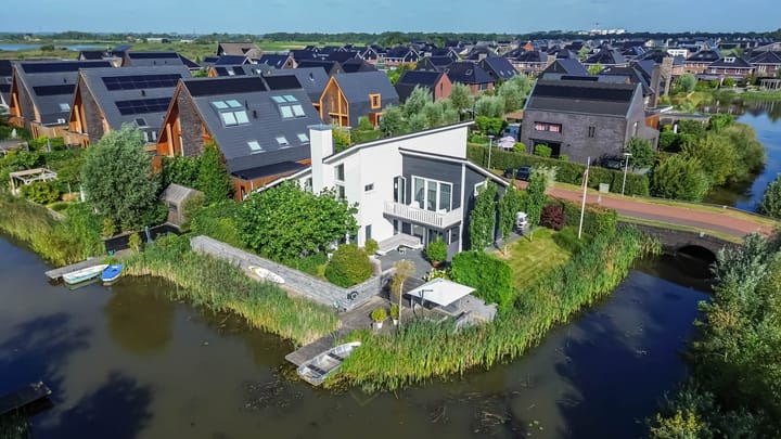 De Grasjuffer 2 in Eelderwolde foto