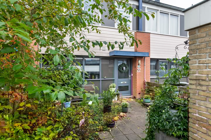 De Hennepe 194 in Tiel foto